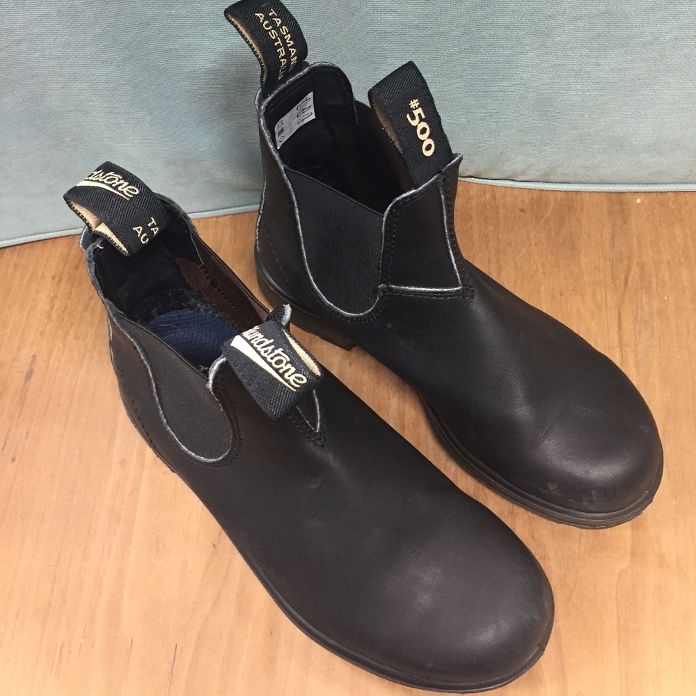 Blundstones